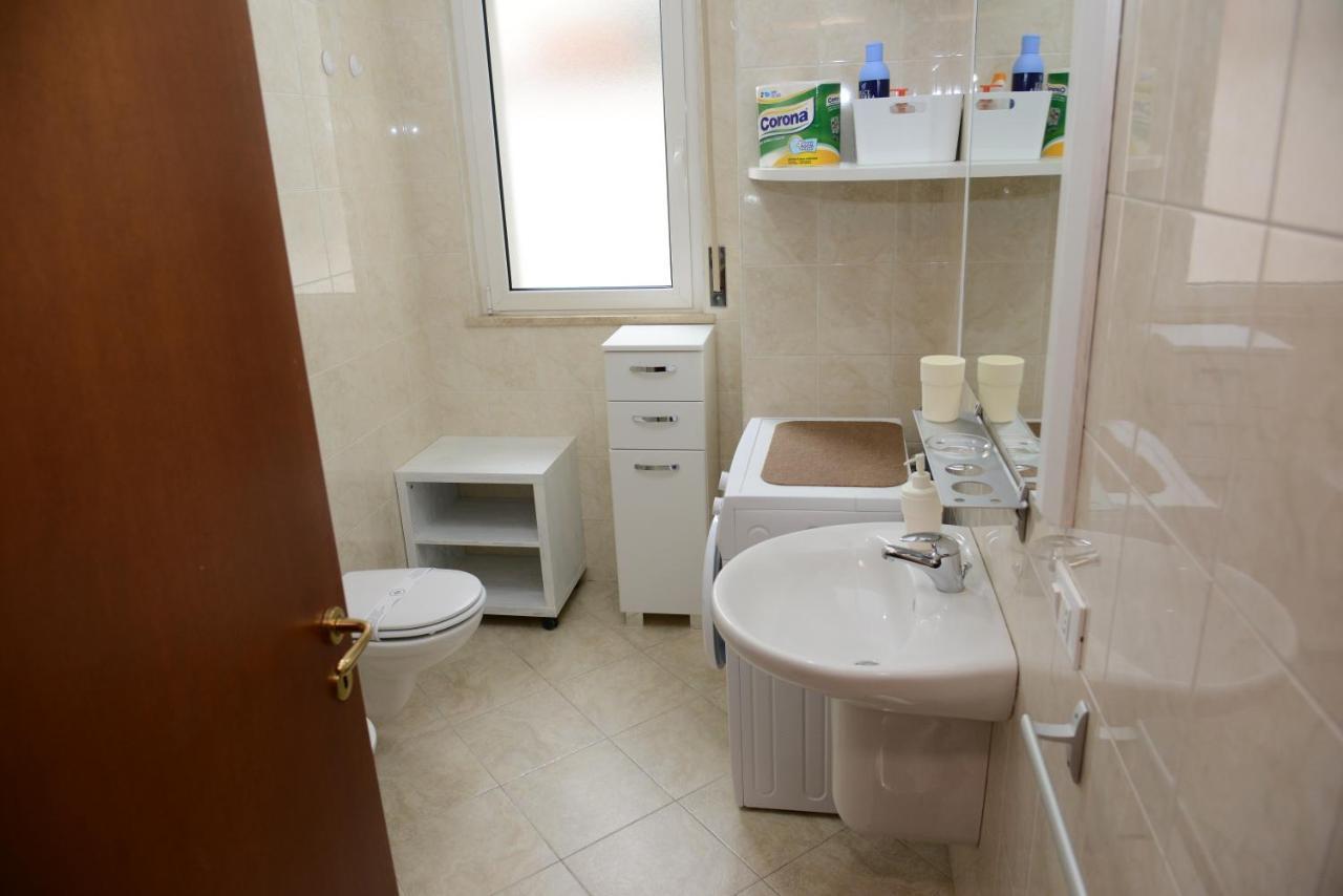 Casa Angelina Apartment Monopoli Bagian luar foto